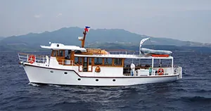 Historic Motor Yacht Isla